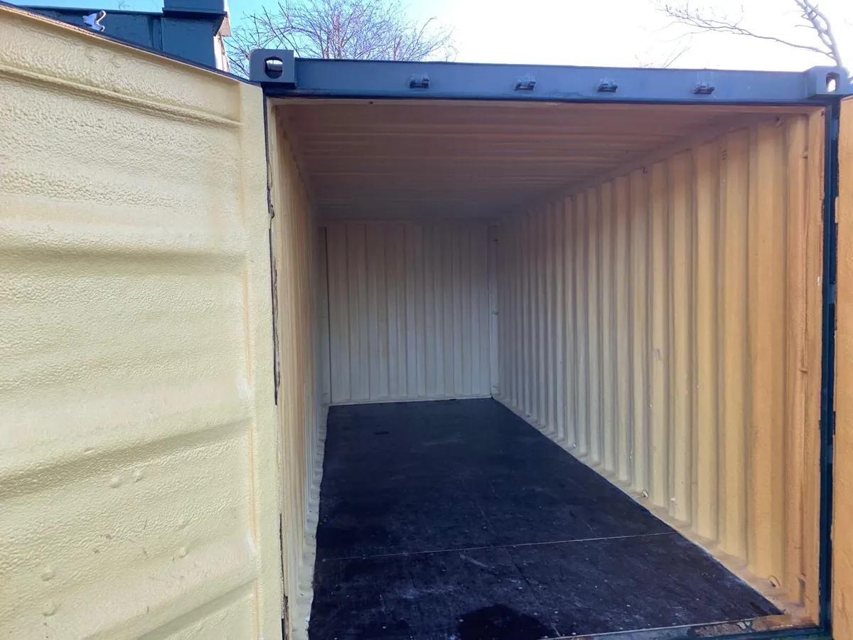 20x8 container for rent - Image 3