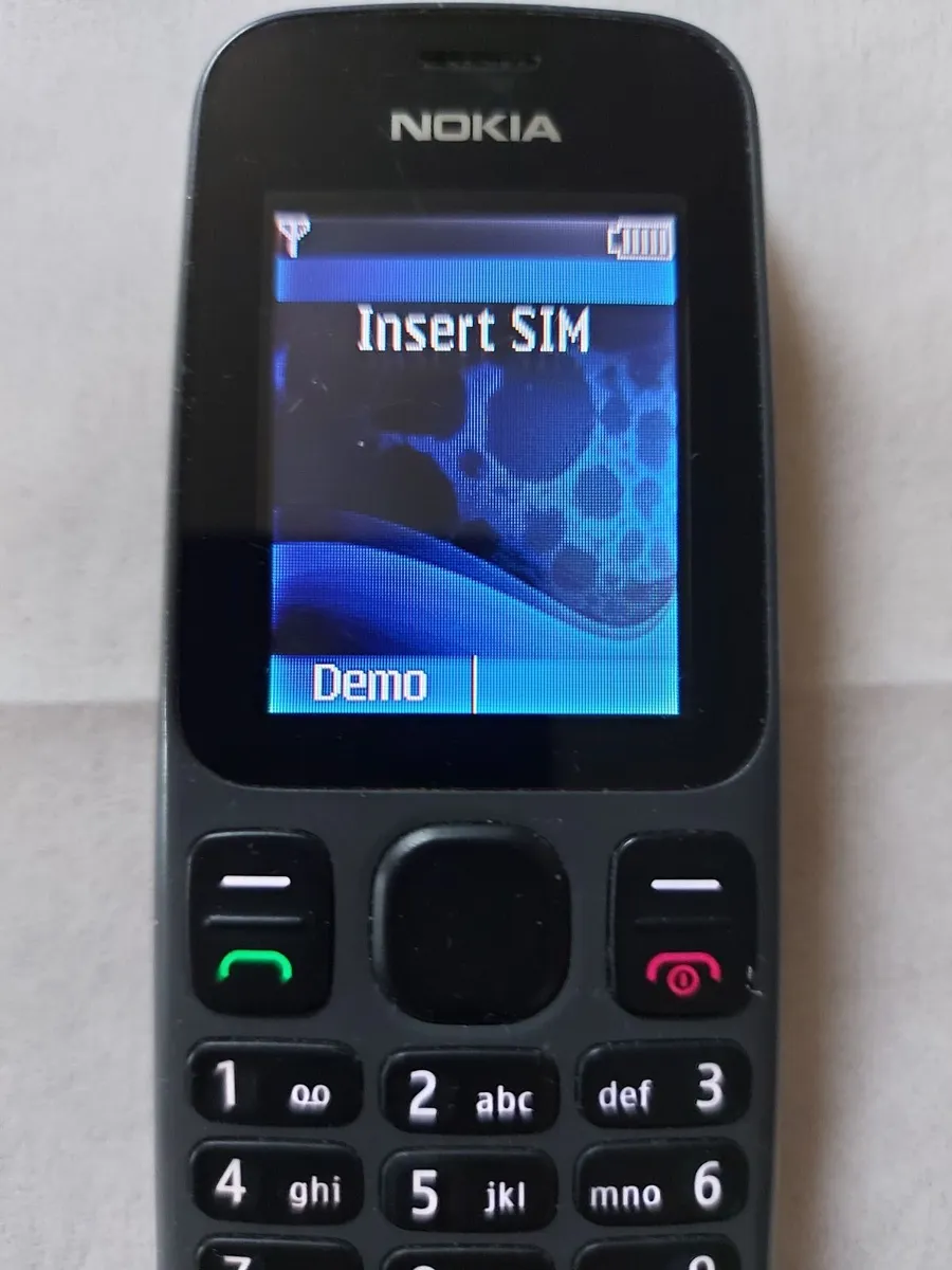 Nokia 100, Demo Model, in excellent condition - Image 1