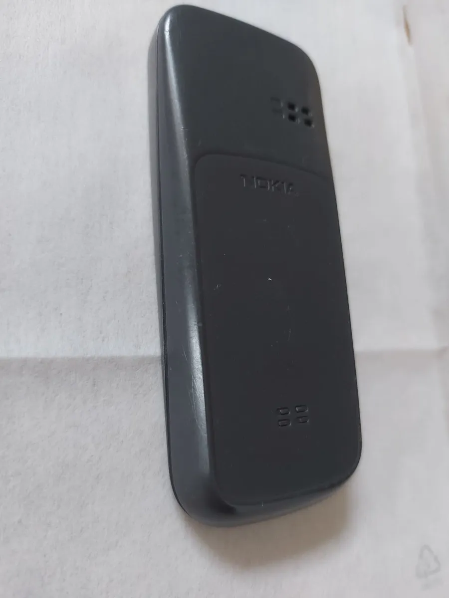 Nokia 100, Demo Model, in excellent condition - Image 4