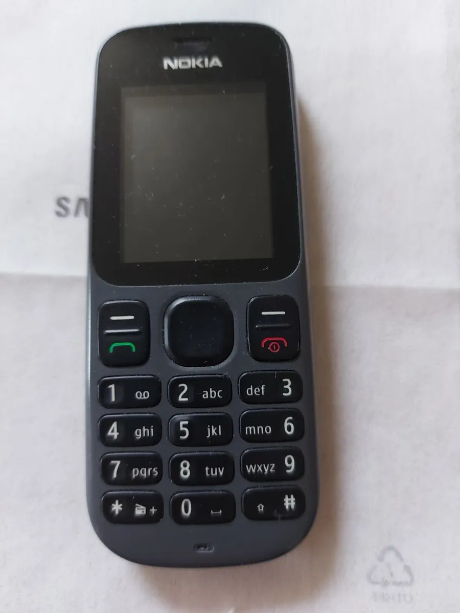 Nokia 100, Demo Model, in excellent condition - Image 3