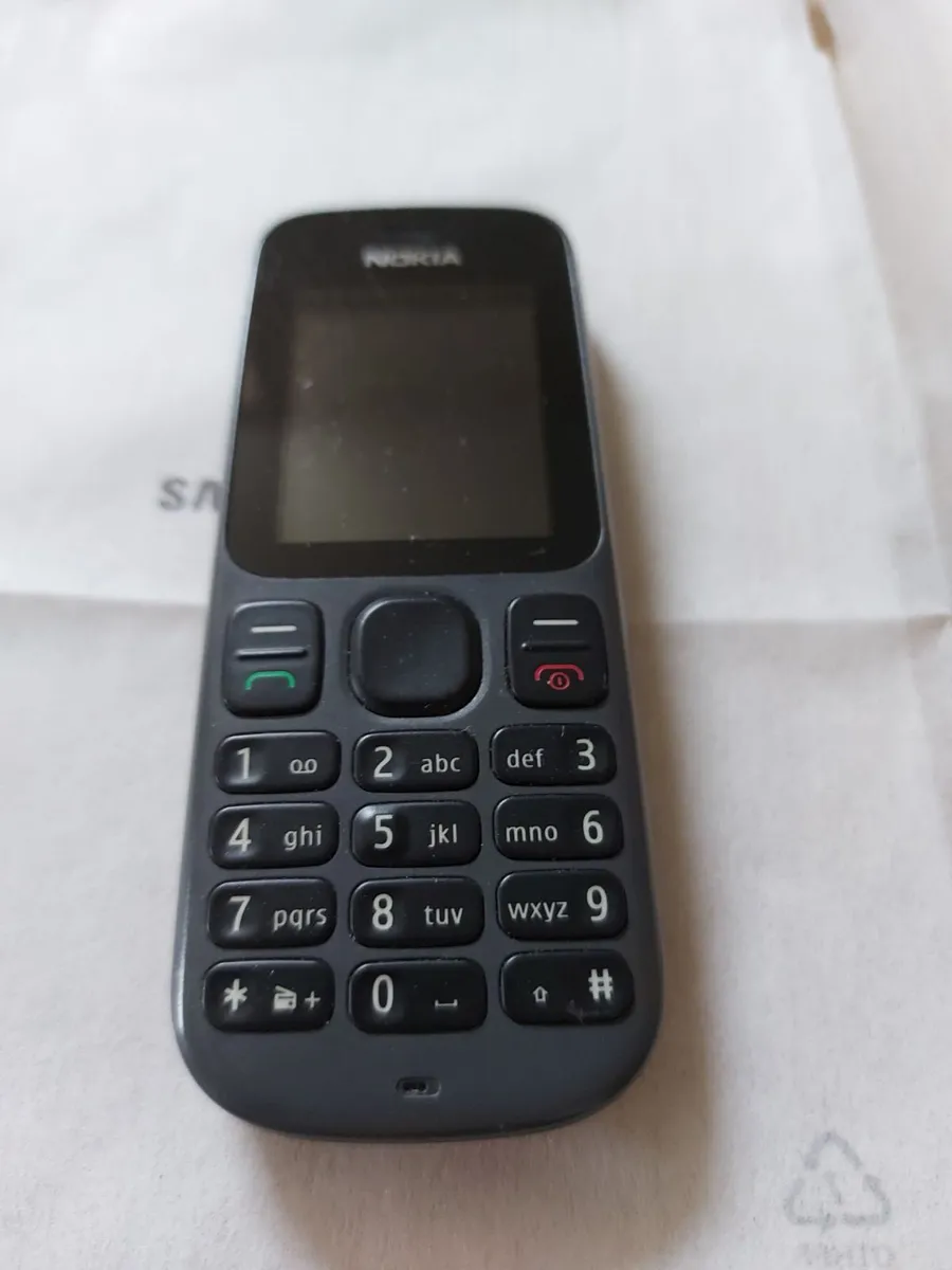 Nokia 100, Demo Model, in excellent condition - Image 2