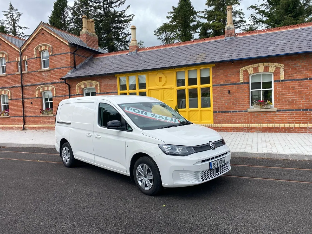 251-D REG VW CADDY MAXI BUISNESS - Image 2