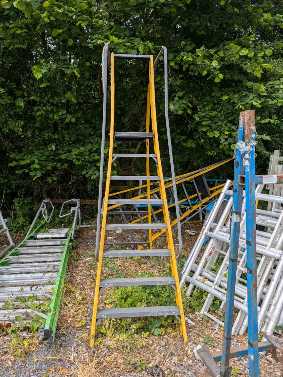 Platform ladders - Image 2