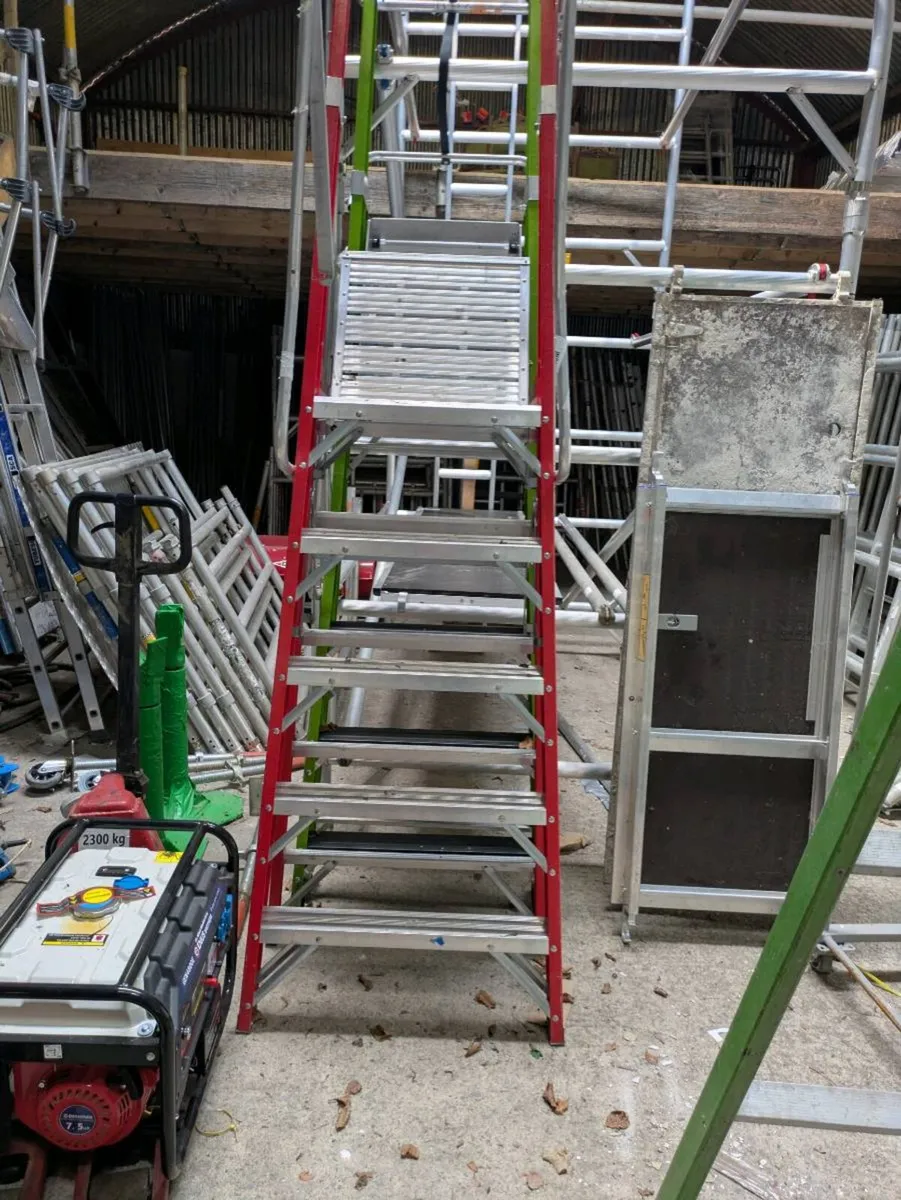 Platform ladders - Image 4