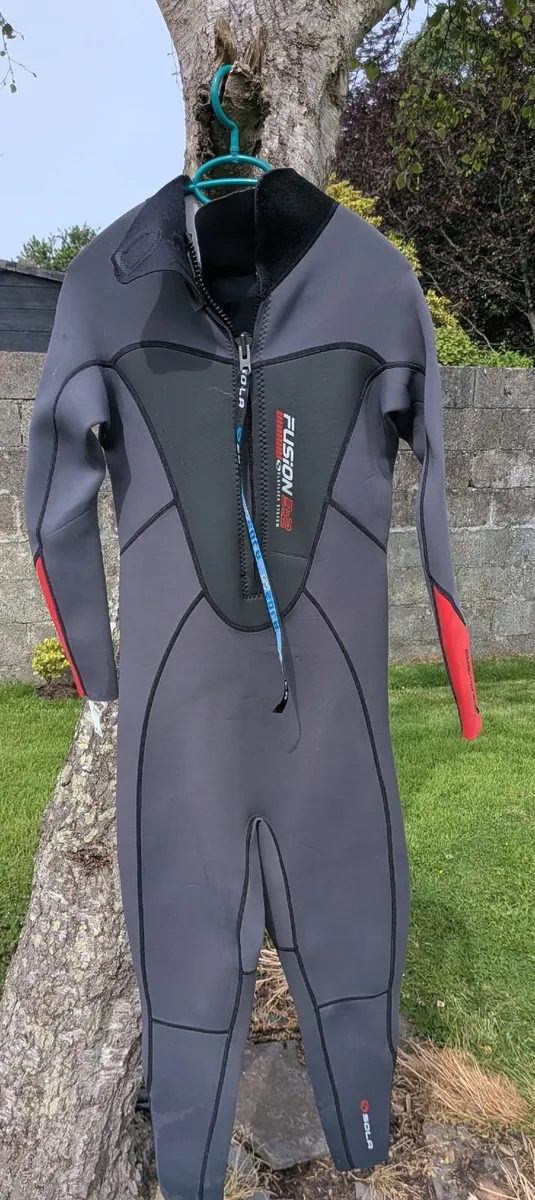 Sola Wetsuit - Image 2