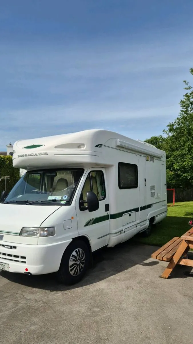 Bessacarr E705 4 berth - Image 2