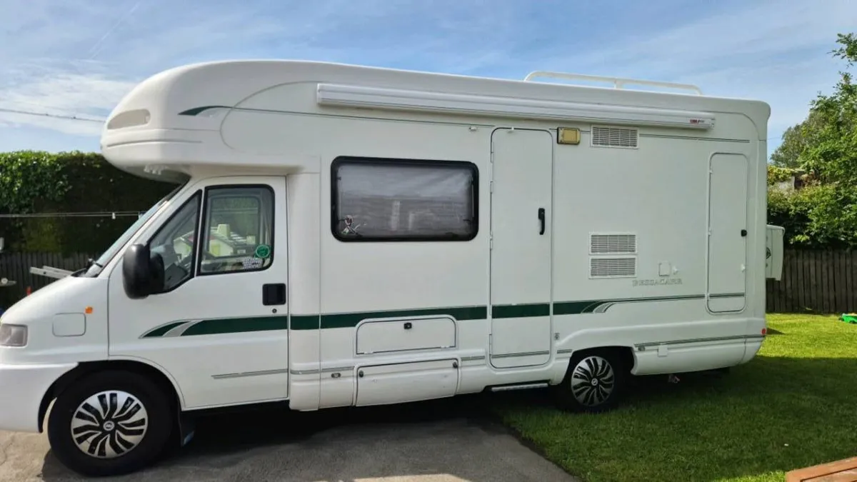 Bessacarr E705 4 berth - Image 4