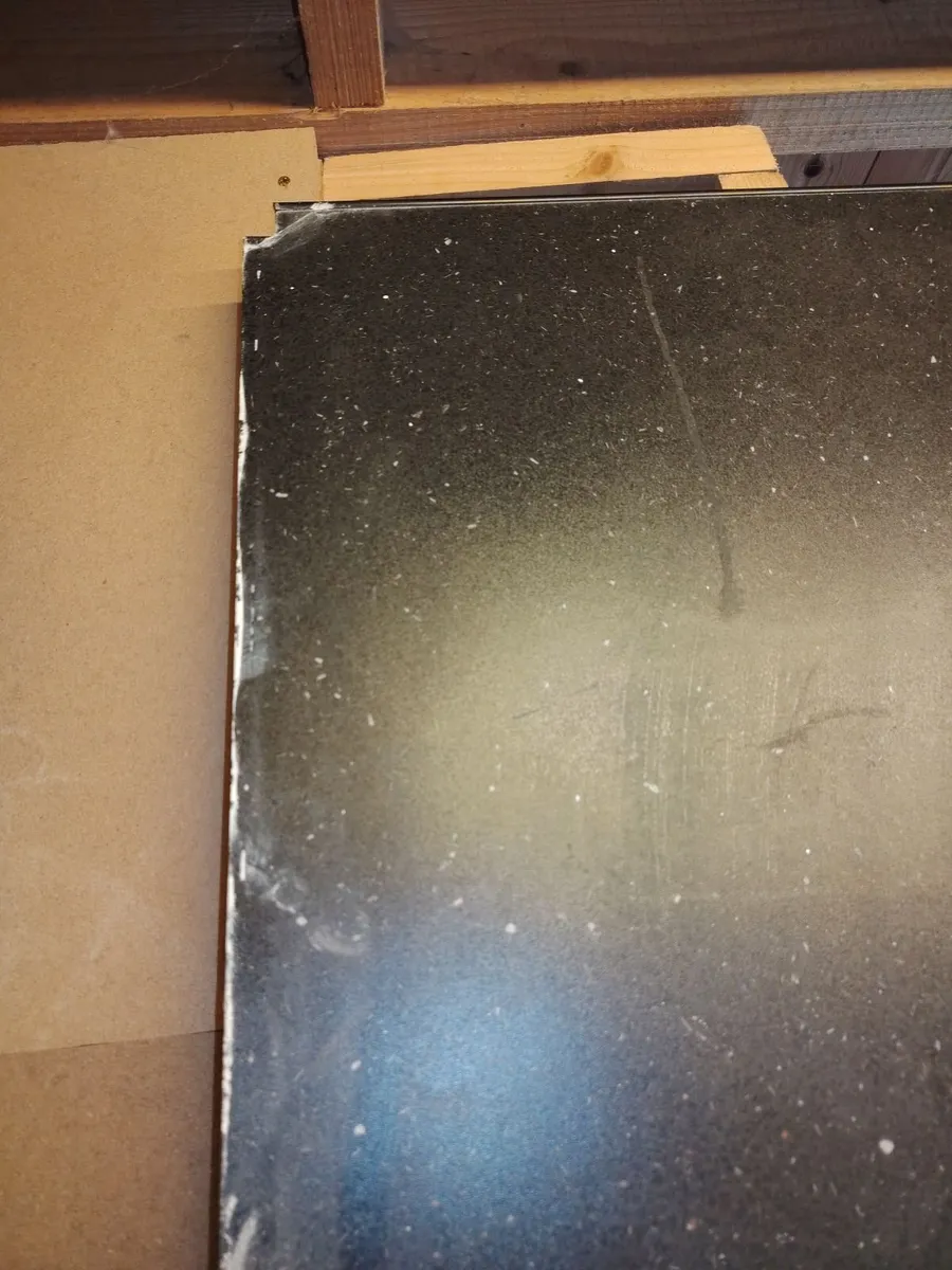 Kitchen worktop - Image 2