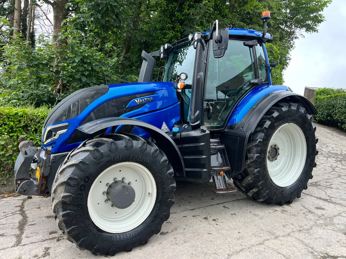 2022 Valtra T235 Direct Unlimited - Image 3