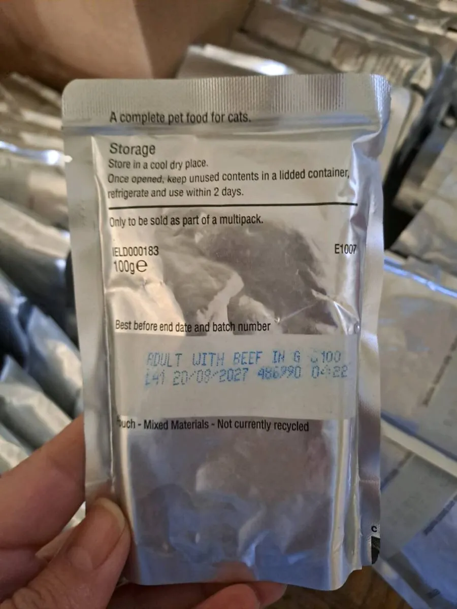8.5 kgs of wet food - Image 3