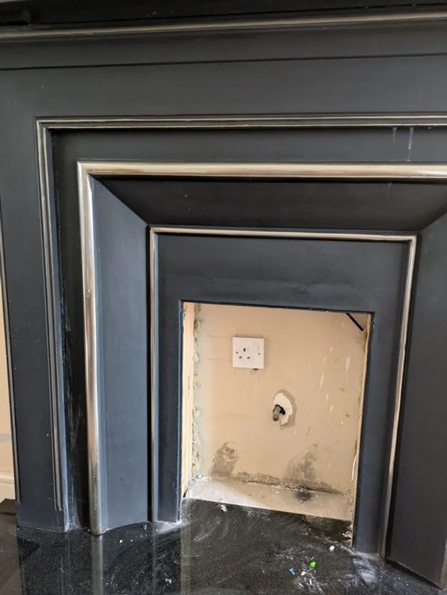 Fire place - Image 2