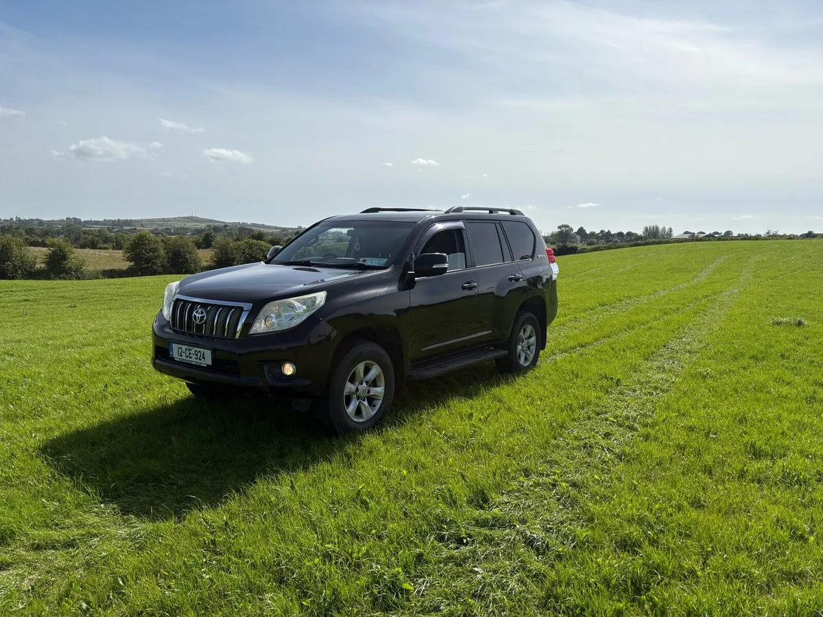 Toyota landcruiser - Image 2