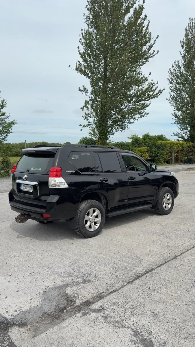 Toyota landcruiser - Image 4