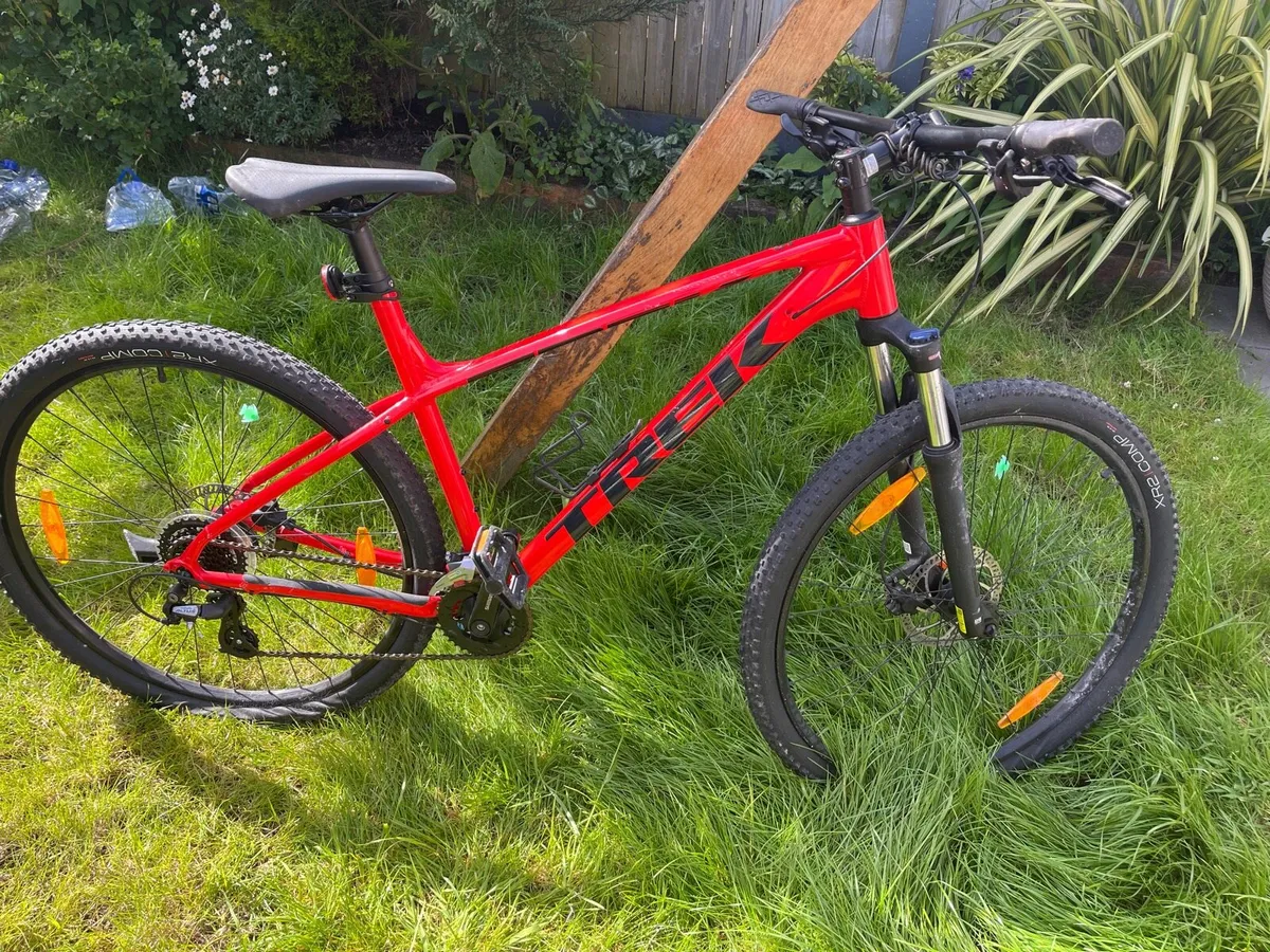 Trek 6 very good condition. - Image 1