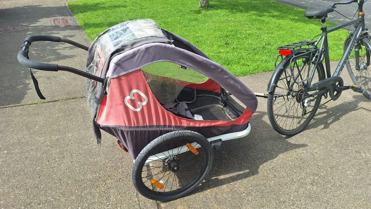 Hamax Bike Trailer – Suitable for kids or pets. - Image 1