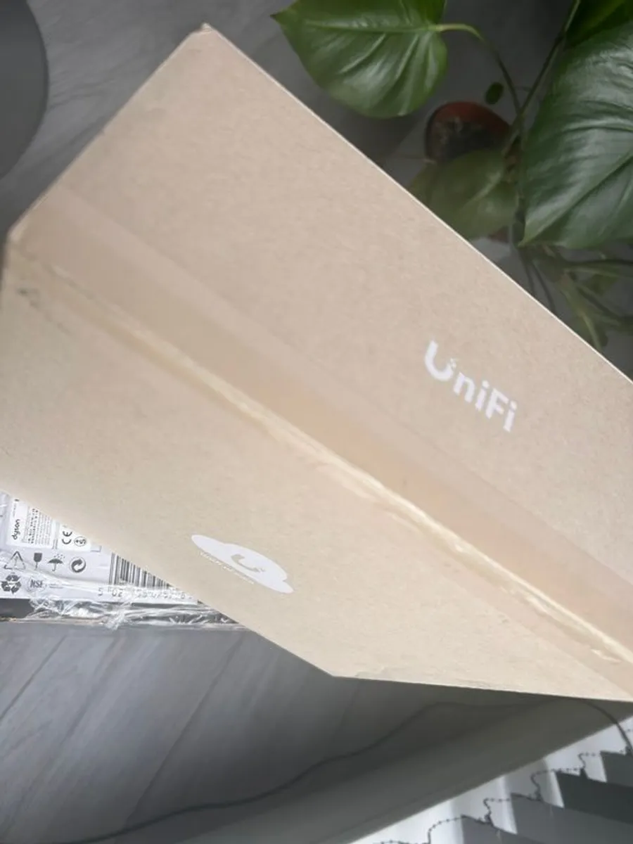 Access point Unifi U7 Pro WIFI 7 - Image 3