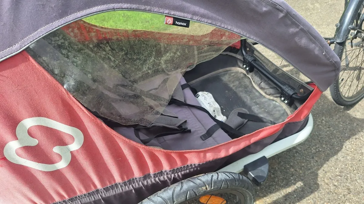 Hamax Bike Trailer – Suitable for kids or pets. - Image 2