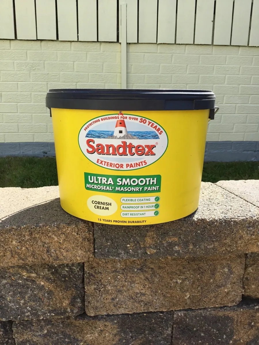 Sandtex Ultra Smooth 10 litres, Cornish Cream - Image 1