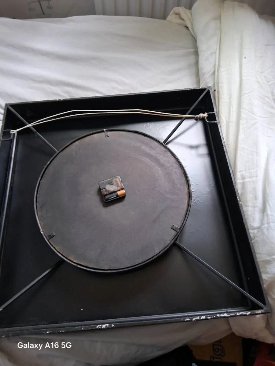 Clock - Image 3