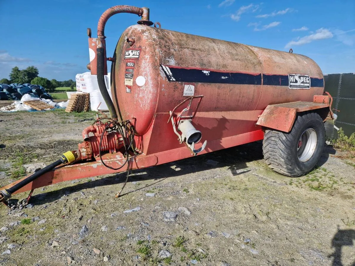 1600 gal Hi Spec tanker - Image 1