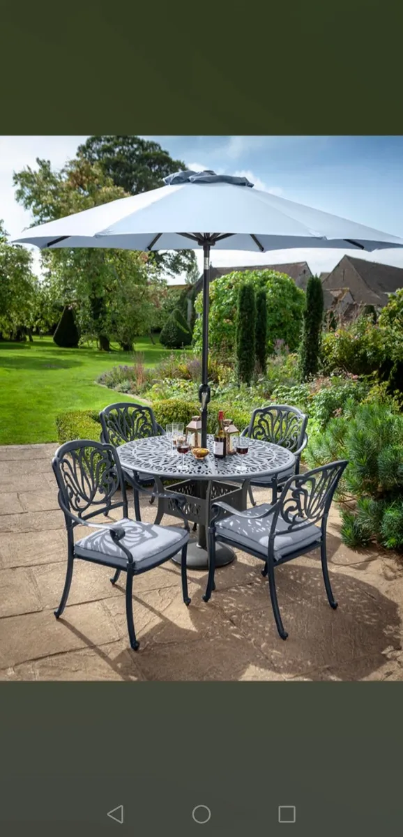 Demo Hartman Antique Grey 4 Seater C/W Parasol - Image 1