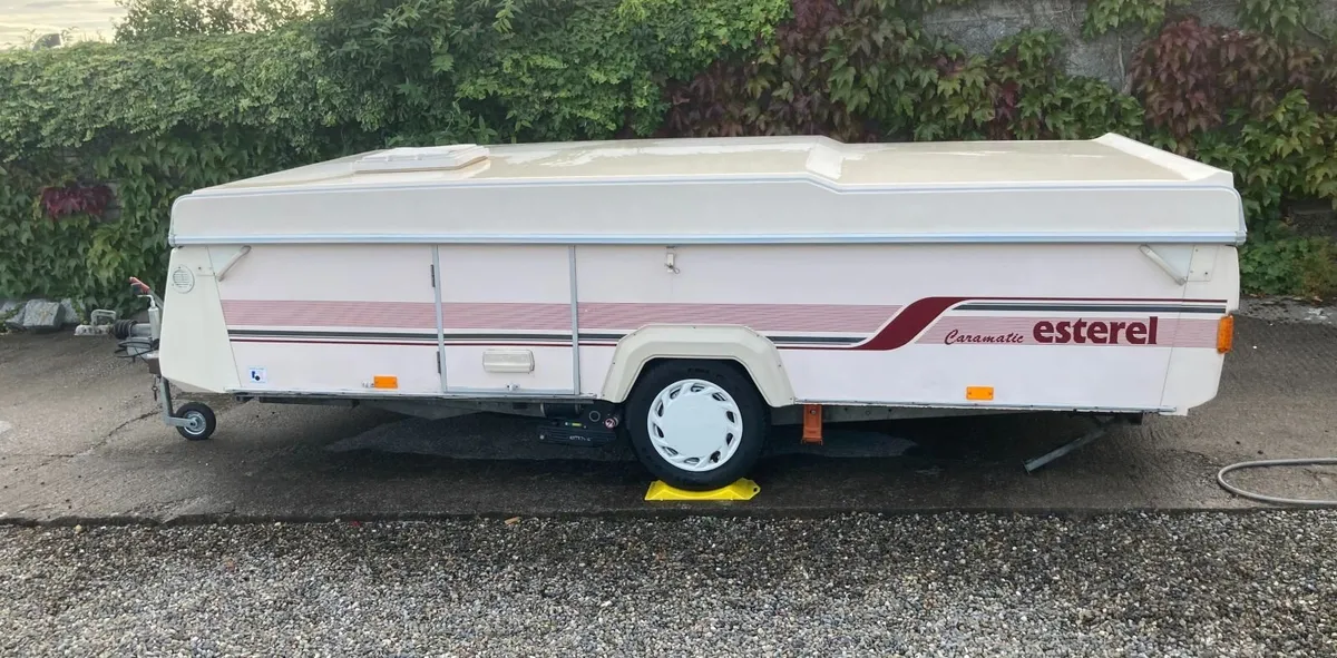 Caravan - Image 1