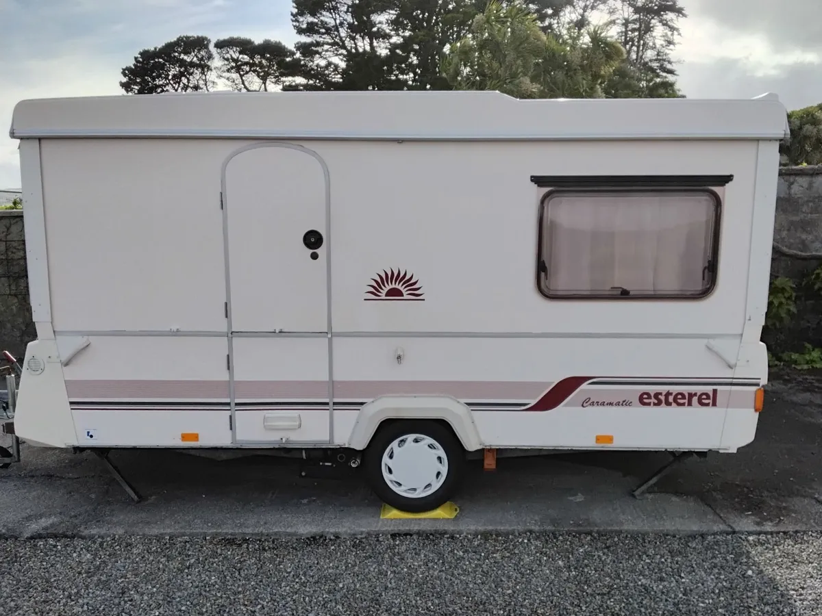 Caravan - Image 2