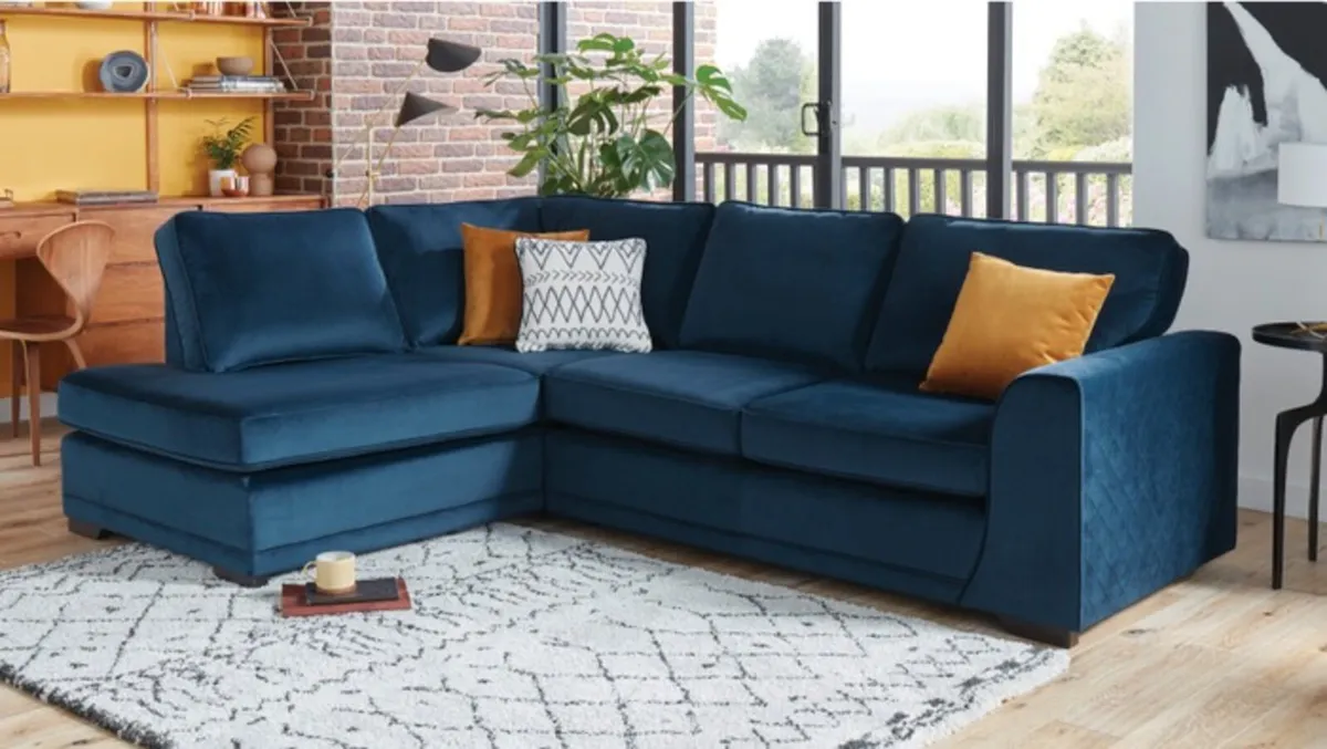 Dfs Orka corner sofa like new - Image 2