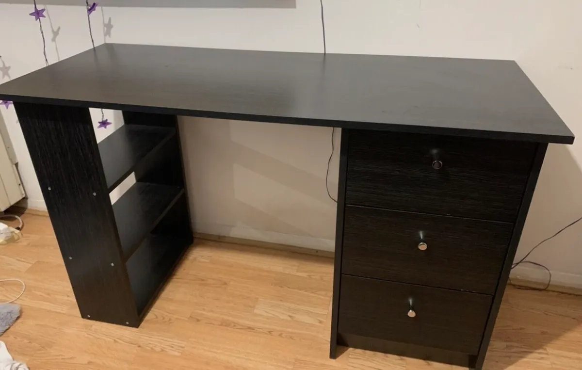 Malibu black desk immediate collection - Image 1
