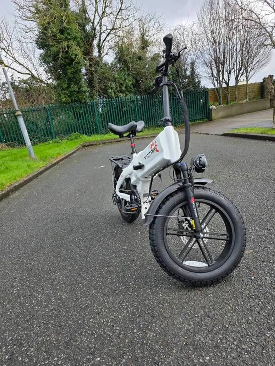 Up to 300 km range ,Victrip T6 Electric Bike Massive Battery, Perfect for Deliveries - Image 1