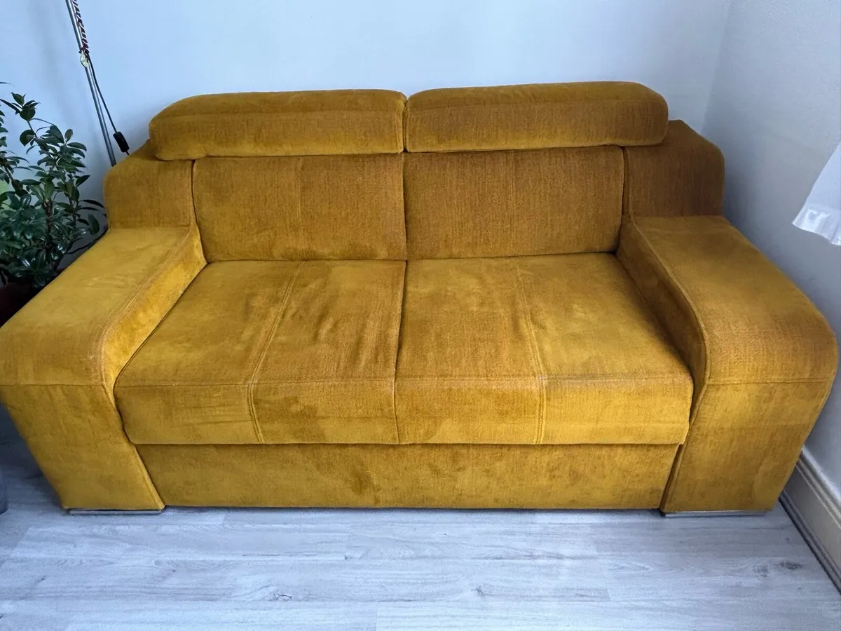 Two-seater sofa - Image 1