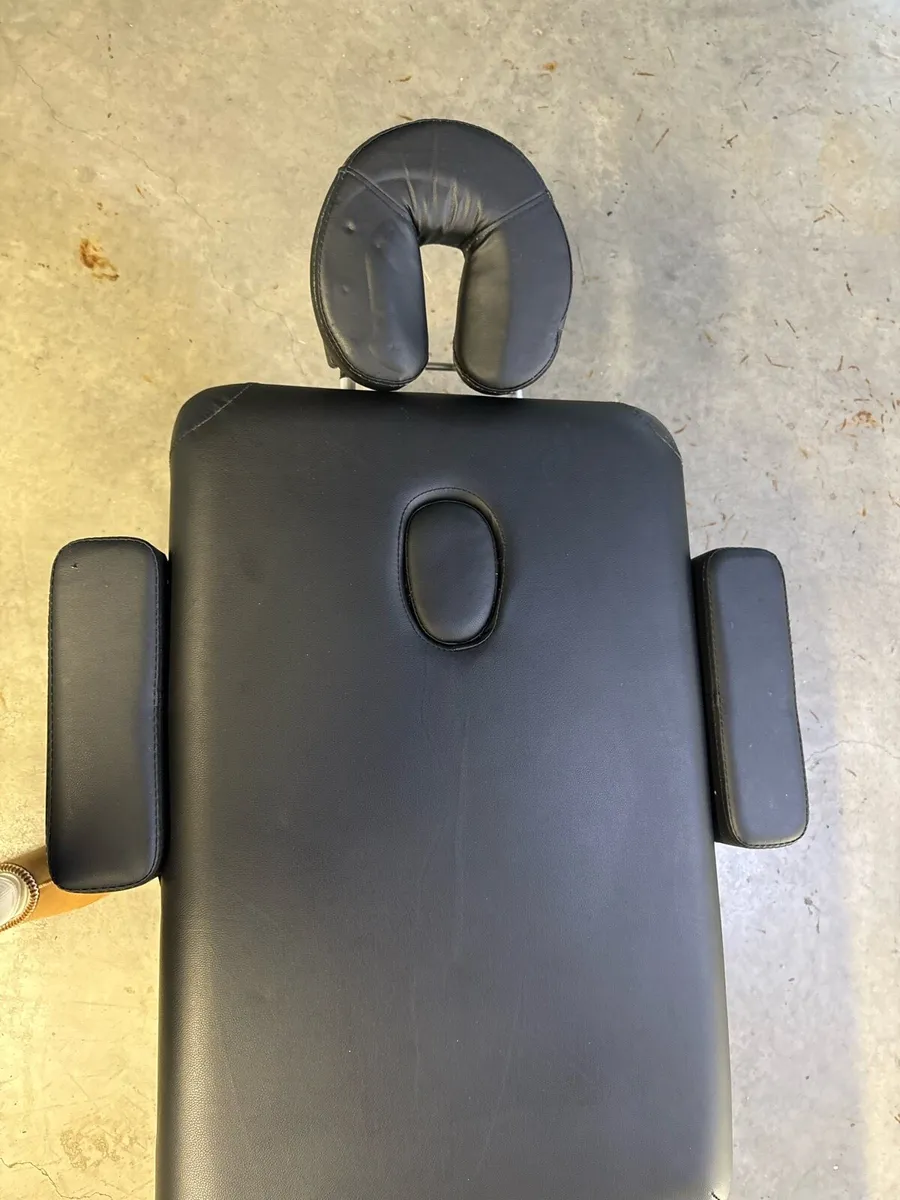 Portable Folding Massage / Therapy Table - Image 2