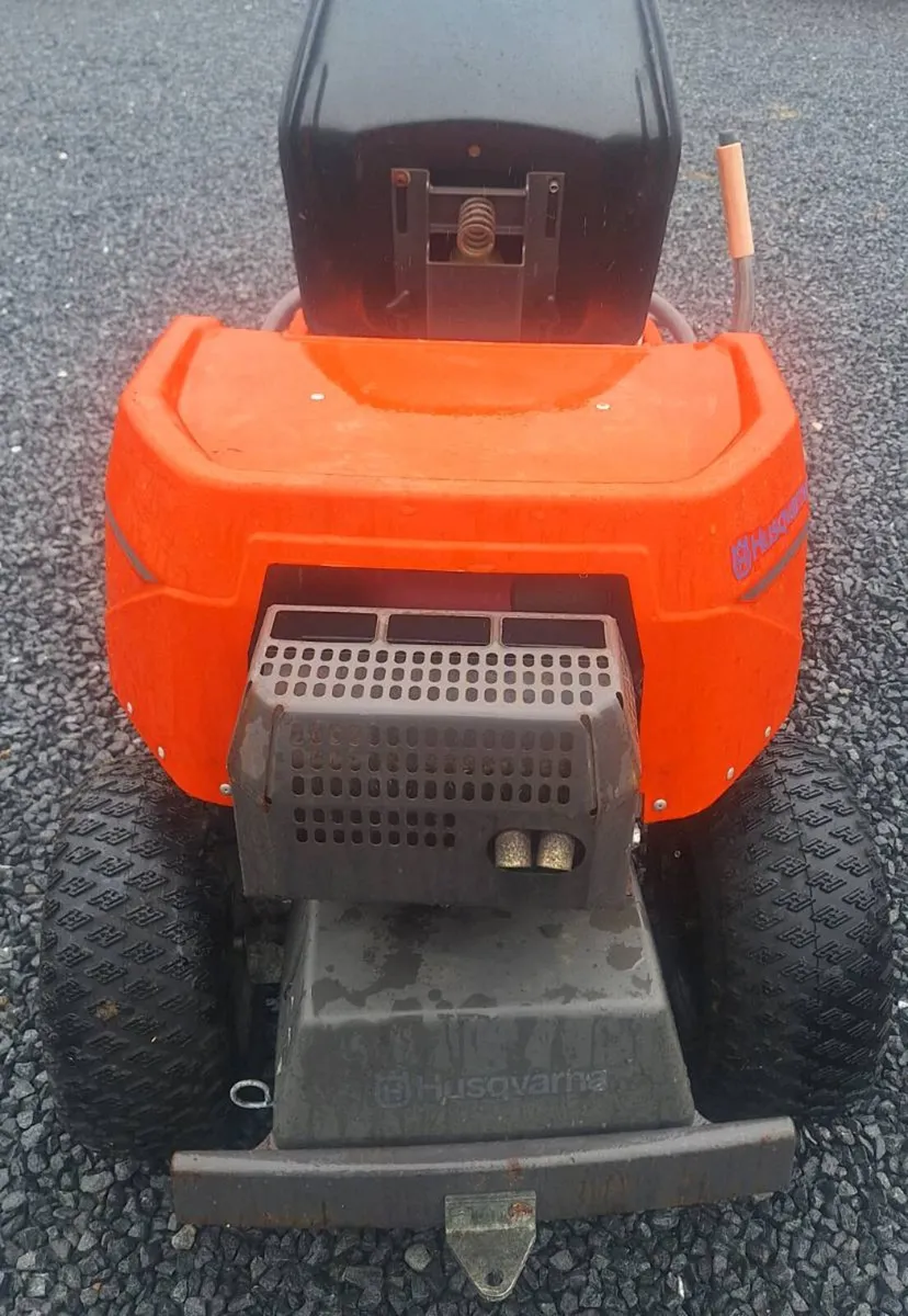 Husqvarna Rider - Image 4
