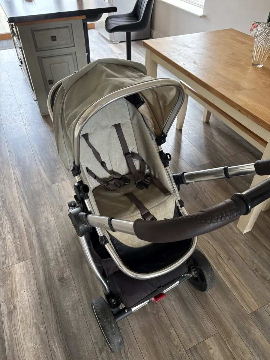 Buggy - Image 1