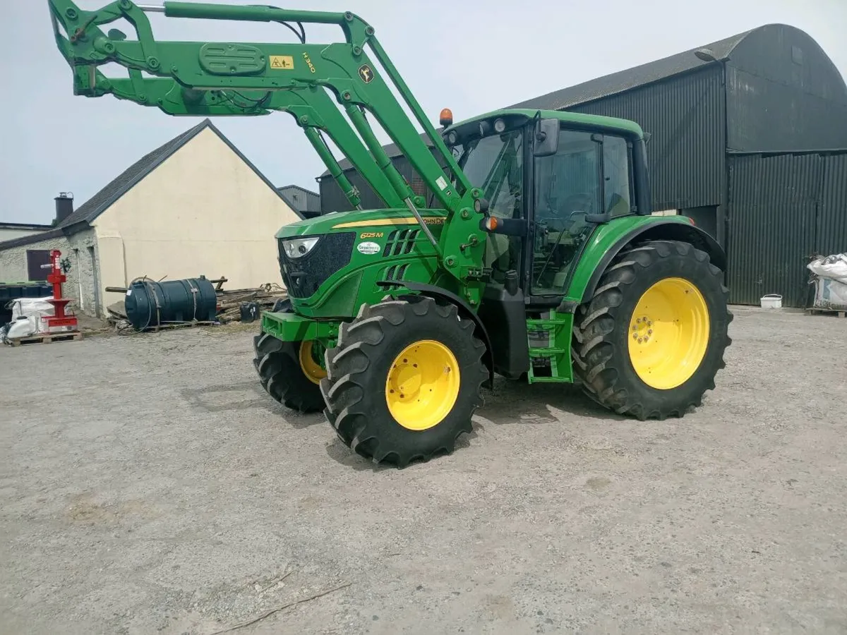 John Deere 6125M - Image 1