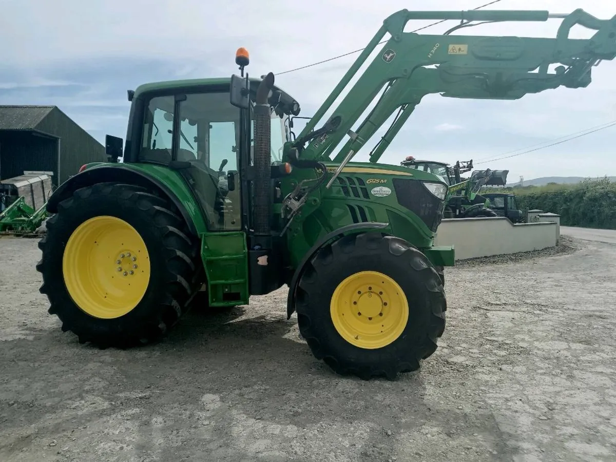 John Deere 6125M - Image 4