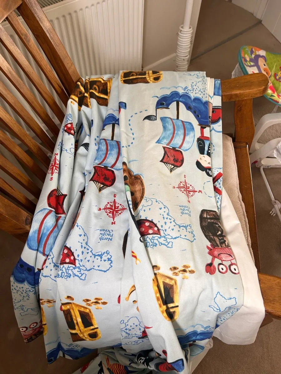 Curtains - Image 1