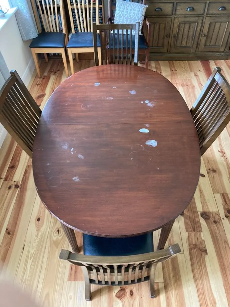 Oval Dining Table - Image 3