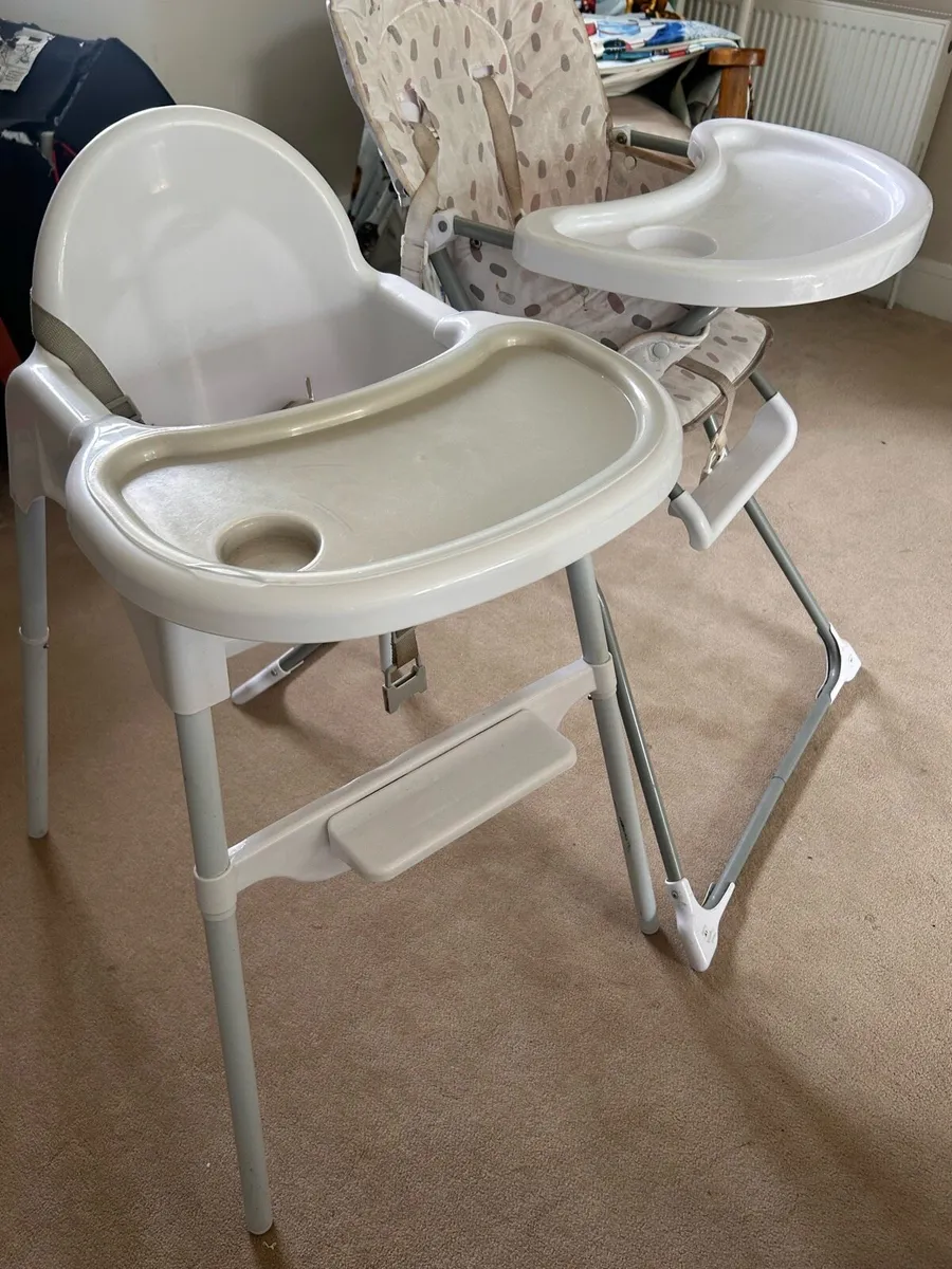 High chair - Image 1