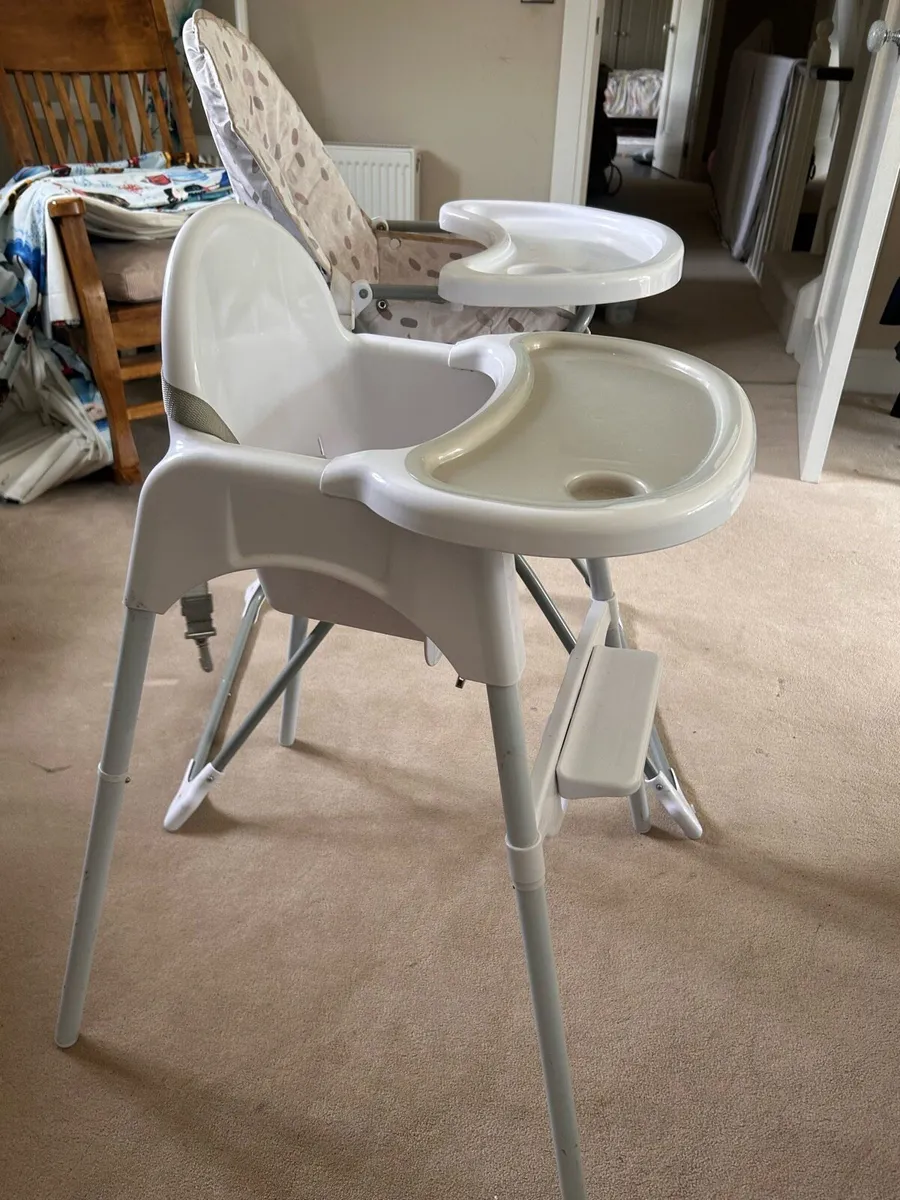 High chair - Image 2