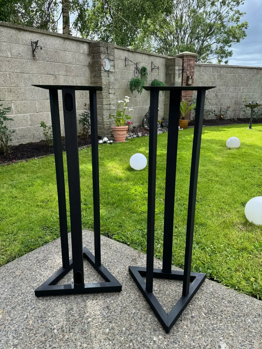 Speakers stands - Image 1