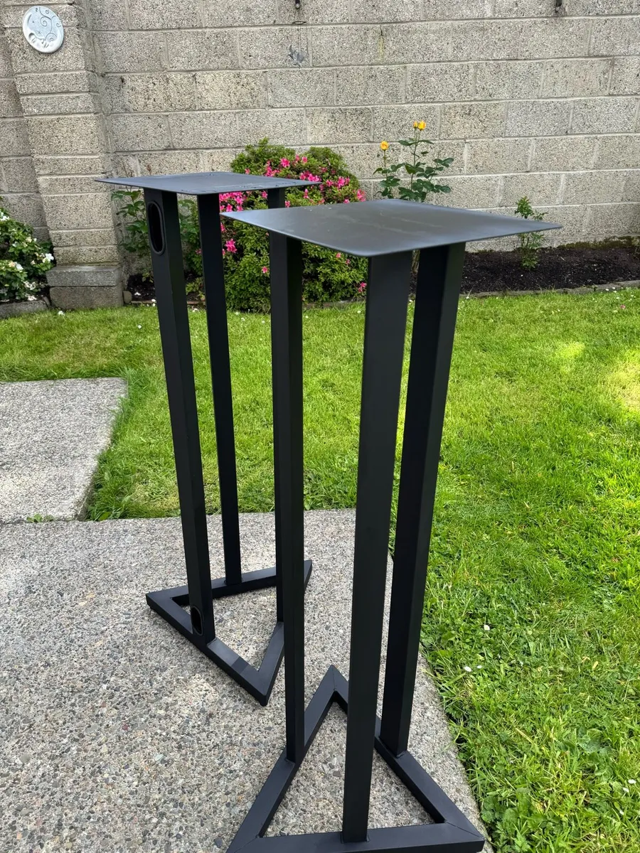 Speakers stands - Image 2