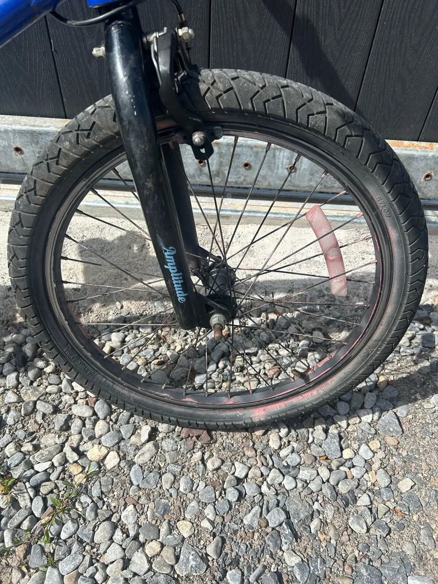 Navy blue bmx - Image 2