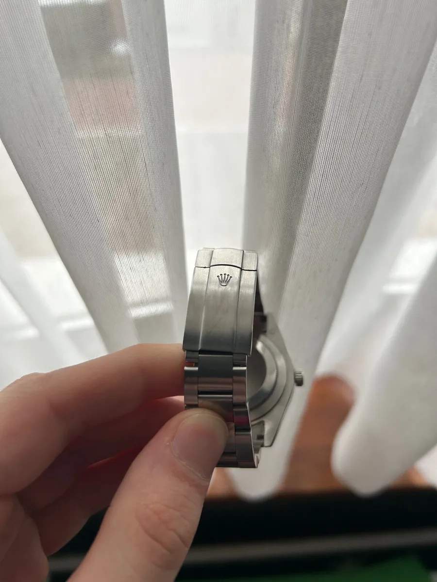 Watch - Image 3