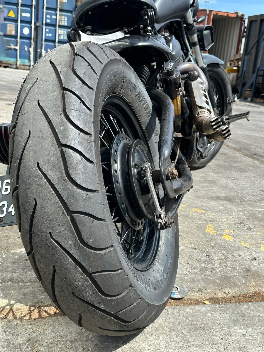 Honda Shadow 600 Bobber - Image 3