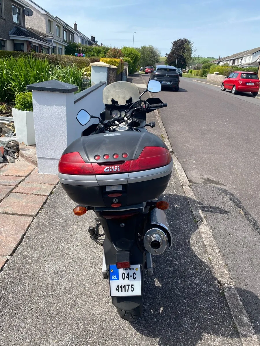 Suzuki Vstrom 650 - Image 4