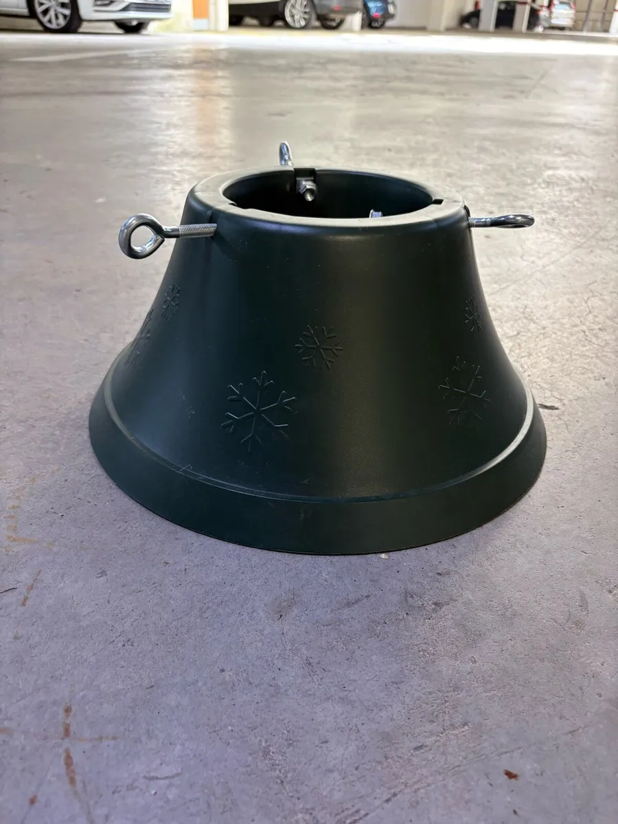 Christmas Tree Stand - Adjustable Metal Screws - Image 1