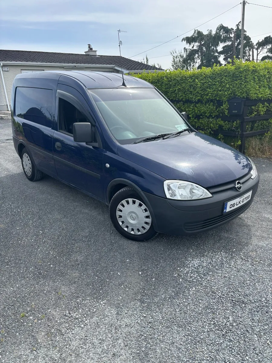06 Opel Combo 1.3 Tax 3-27 Doe 12-26 - Image 1