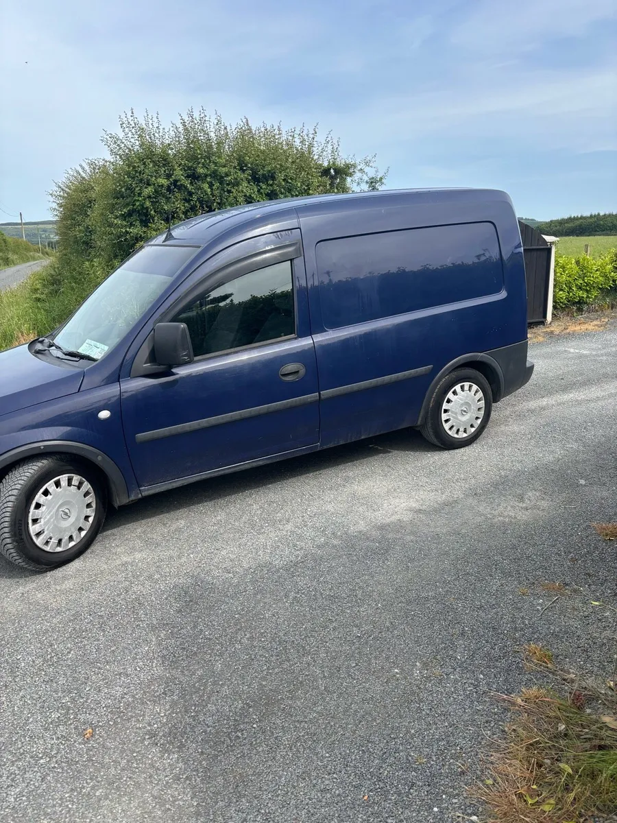 06 Opel Combo 1.3 Tax 3-27 Doe 12-26 - Image 4