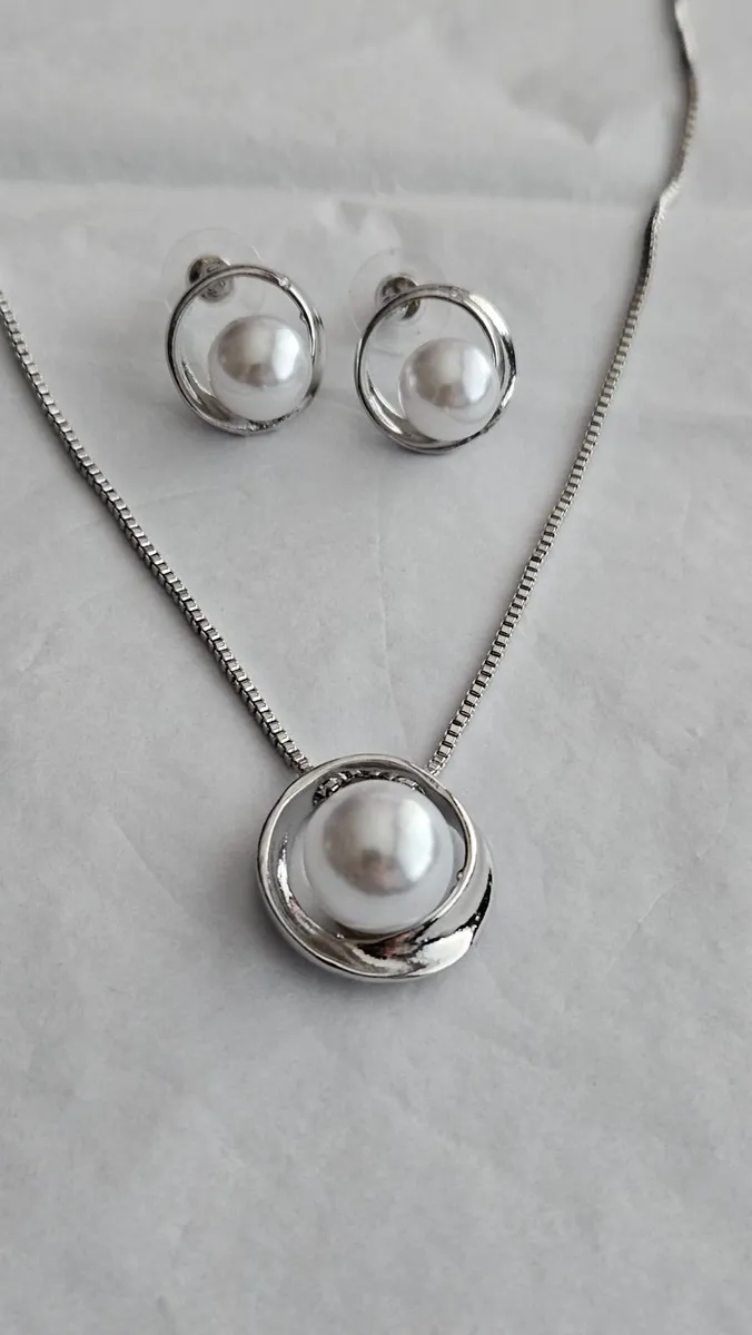 Necklace and Earrings - Image 1